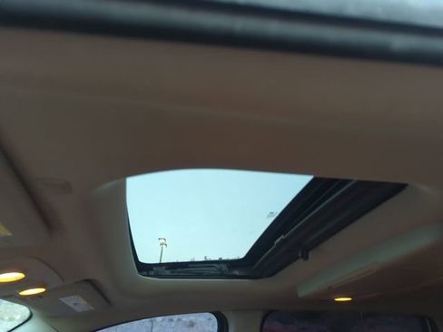 Used 2013 Chevrolet Traverse LT image 6