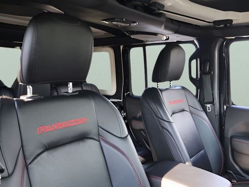 Used 2019 Jeep Wrangler Unlimited Rubicon AWD/4WD image 19