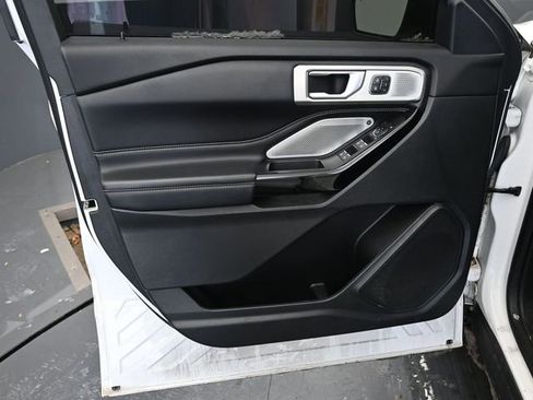 Used 2021 Ford Explorer ST w/ Premium Technology Package image 19