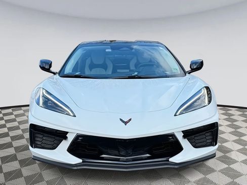 Used 2024 Chevrolet Corvette Stingray Premium Cpe w/ Z51 Performance Package image 6