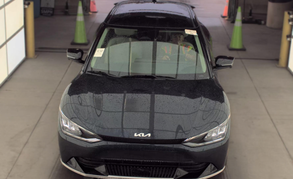 Used 2023 Kia EV6 Wind w/ Wind Technology Package AWD/4WD image 3