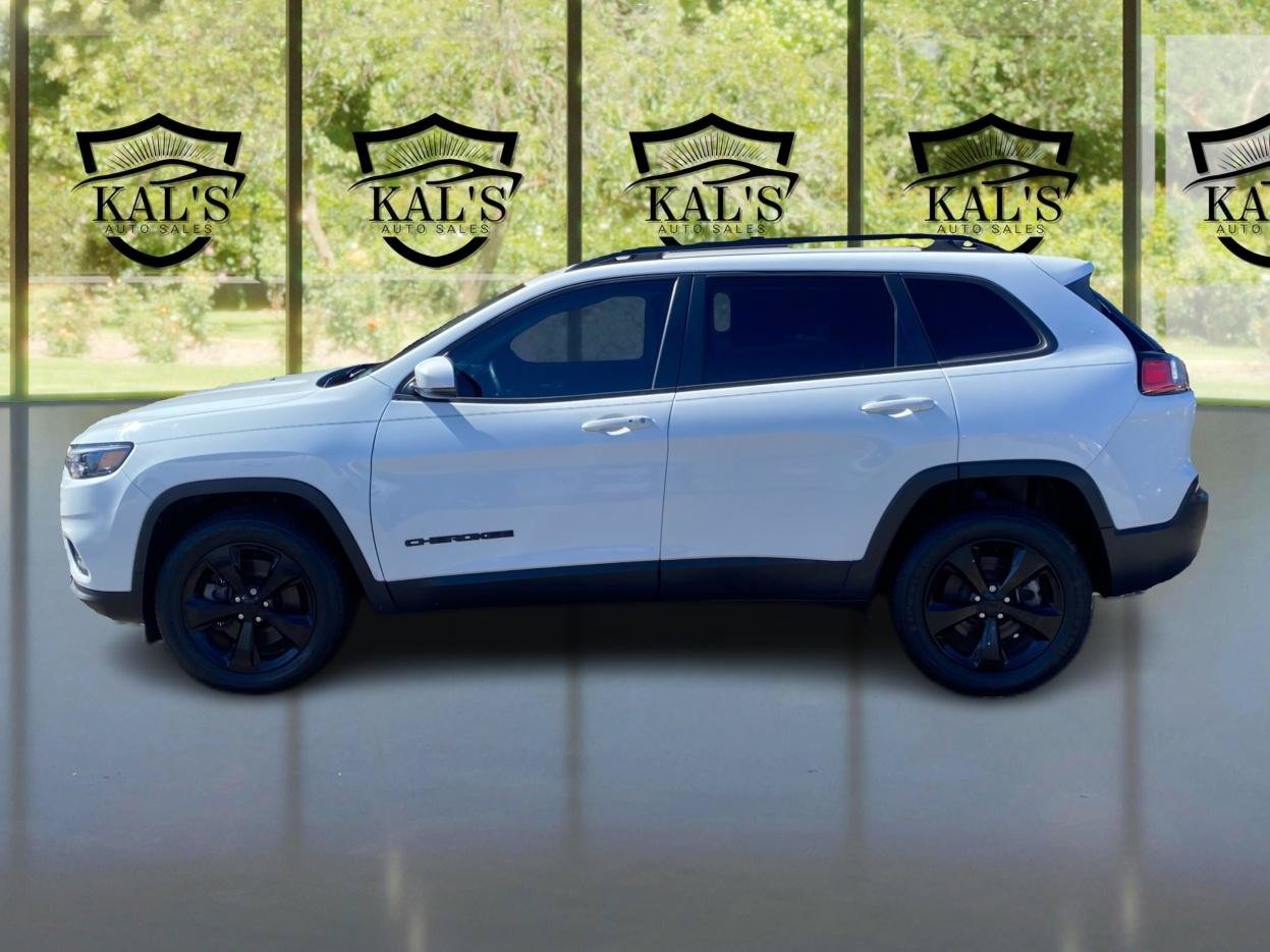 Used 2020 Jeep Cherokee Latitude Plus AWD/4WD image 8