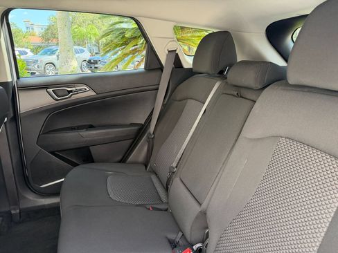 Used 2026 Kia Sportage LX AWD/4WD image 35