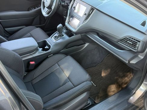 Used 2025 Subaru Outback AWD/4WD image 13