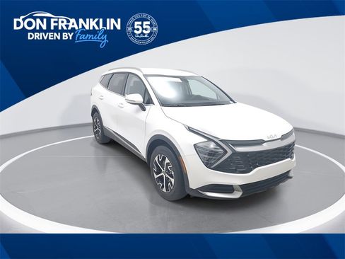 Used 2024 Kia Sportage EX image 1