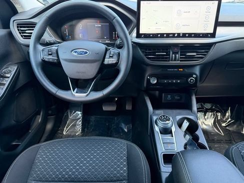 Used 2023 Ford Escape Active w/ Tech Pack #1 AWD/4WD image 14