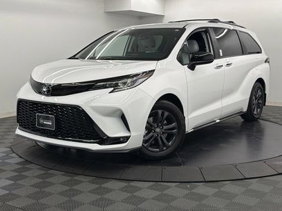 New 2026 Toyota Sienna XSE