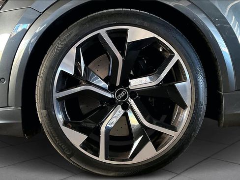 Used 2024 Audi RS Q8 image 10