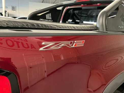 Used 2019 Chevrolet Colorado ZR2 image 10