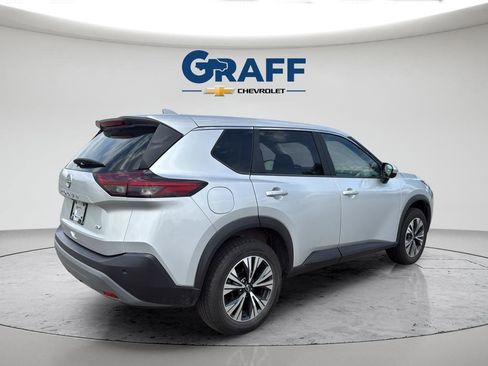 Used 2023 Nissan Rogue SV FWD image 15