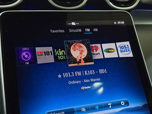 Used 2025 Mercedes-Benz C 300 C 300 image 28