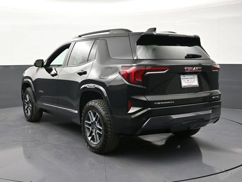 Used 2026 GMC Terrain AT4 AWD/4WD image 3