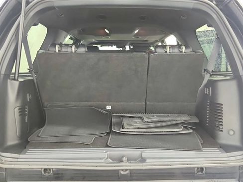 Used 2015 Ford Expedition Limited w/ Equipment Group 301A AWD/4WD image 19