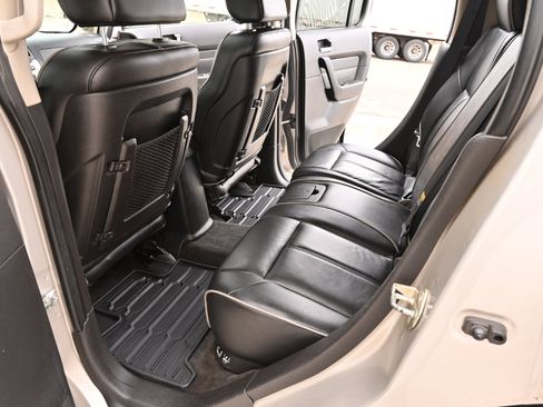 Used 2006 HUMMER H3 image 14