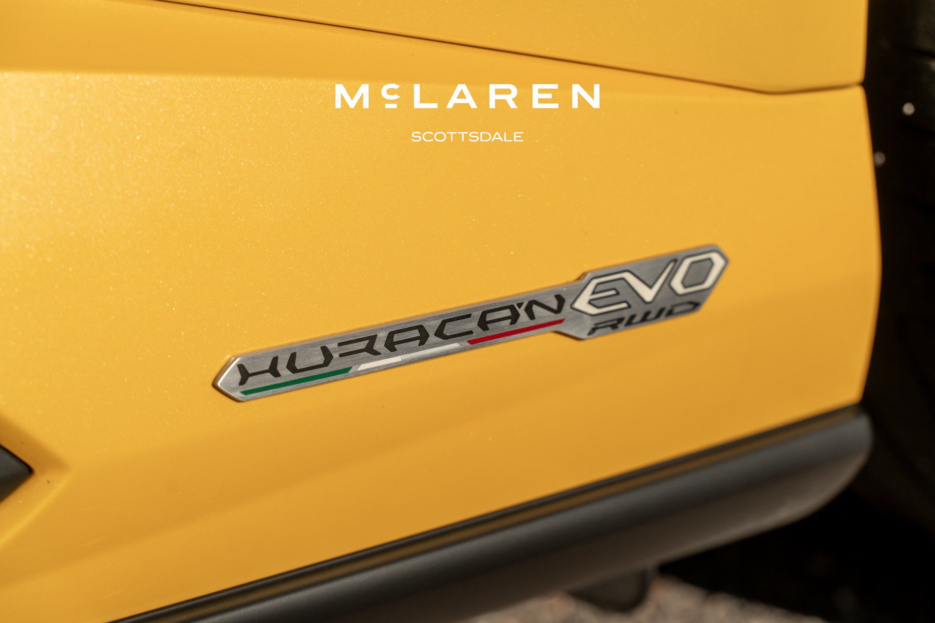 Used 2021 Lamborghini Huracan EVO RWD image 24