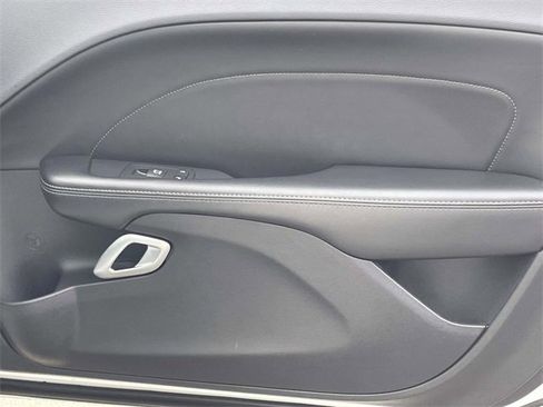 Used 2017 Dodge Challenger R/T Scat Pack image 25