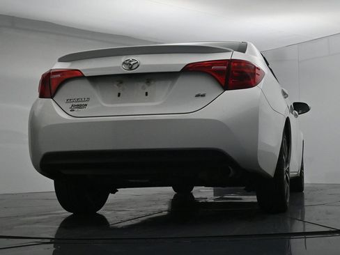 Used 2019 Toyota Corolla SE FWD image 21