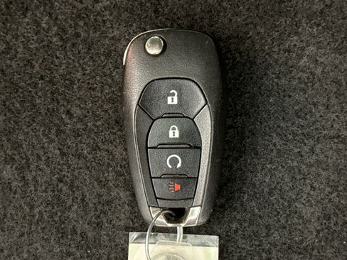 Used 2024 Chevrolet Trax LS w/ LS Convenience Package FWD image 21