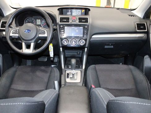 Used 2018 Subaru Forester 2.5i Premium w/ All-Weather Package image 30