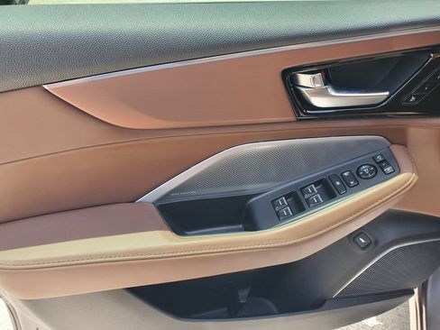 Certified 2025 Acura MDX FWD w/ Technology Package image 20