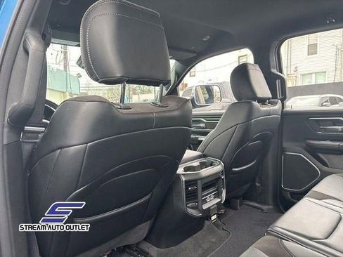 Used 2023 RAM 1500 Laramie image 24