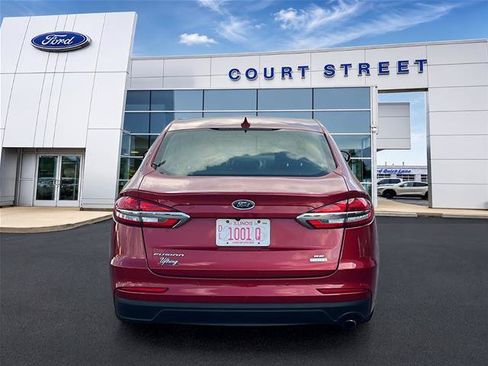 Certified 2020 Ford Fusion SE FWD image 5