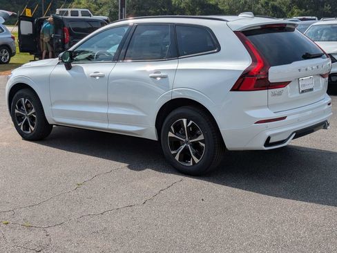 Used 2026 Volvo XC60 B5 Core AWD/4WD image 4