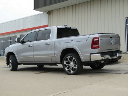 Used 2023 RAM 1500 Limited AWD/4WD image 10