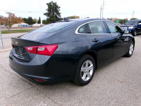Used 2019 Chevrolet Malibu LS w/ LPO, Convenience Package 1 image 3