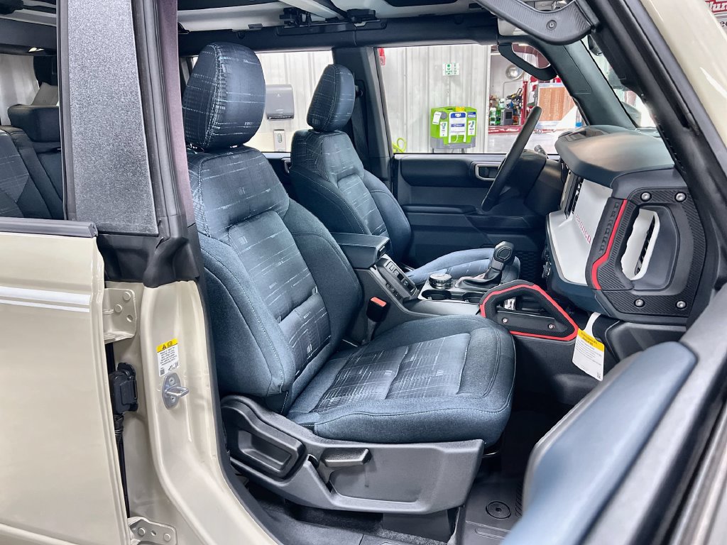 New 2026 Ford Bronco Heritage Edition AWD/4WD image 26
