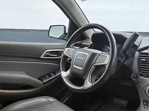 Used 2020 GMC Yukon Denali w/ Open Road Package AWD/4WD image 27