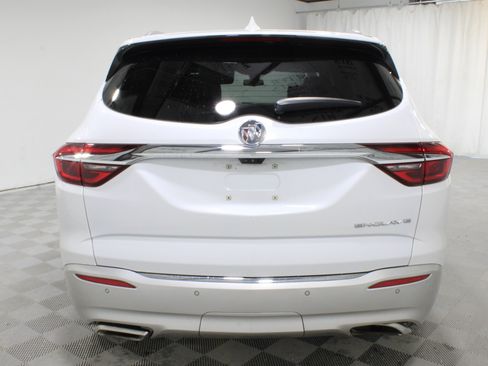 Used 2019 Buick Enclave Avenir w/ Avenir Technology Package FWD image 31
