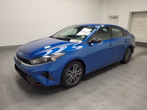 Used 2023 Kia Forte GT-Line image 2