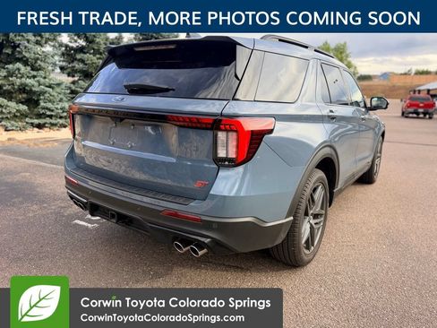 Used 2026 Ford Explorer ST AWD/4WD image 8