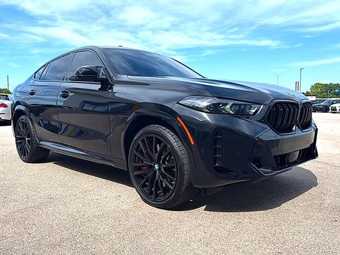 Used 2026 BMW X6 M60i AWD/4WD image 3