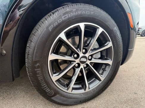 Used 2024 Cadillac XT4 Sport AWD/4WD image 22