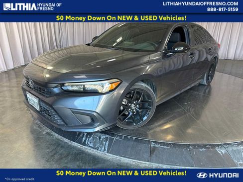 Used 2023 Honda Civic Sport image 1
