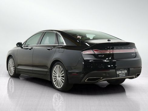 Used 2017 Lincoln MKZ Reserve w/ Technology Package AWD/4WD image 3
