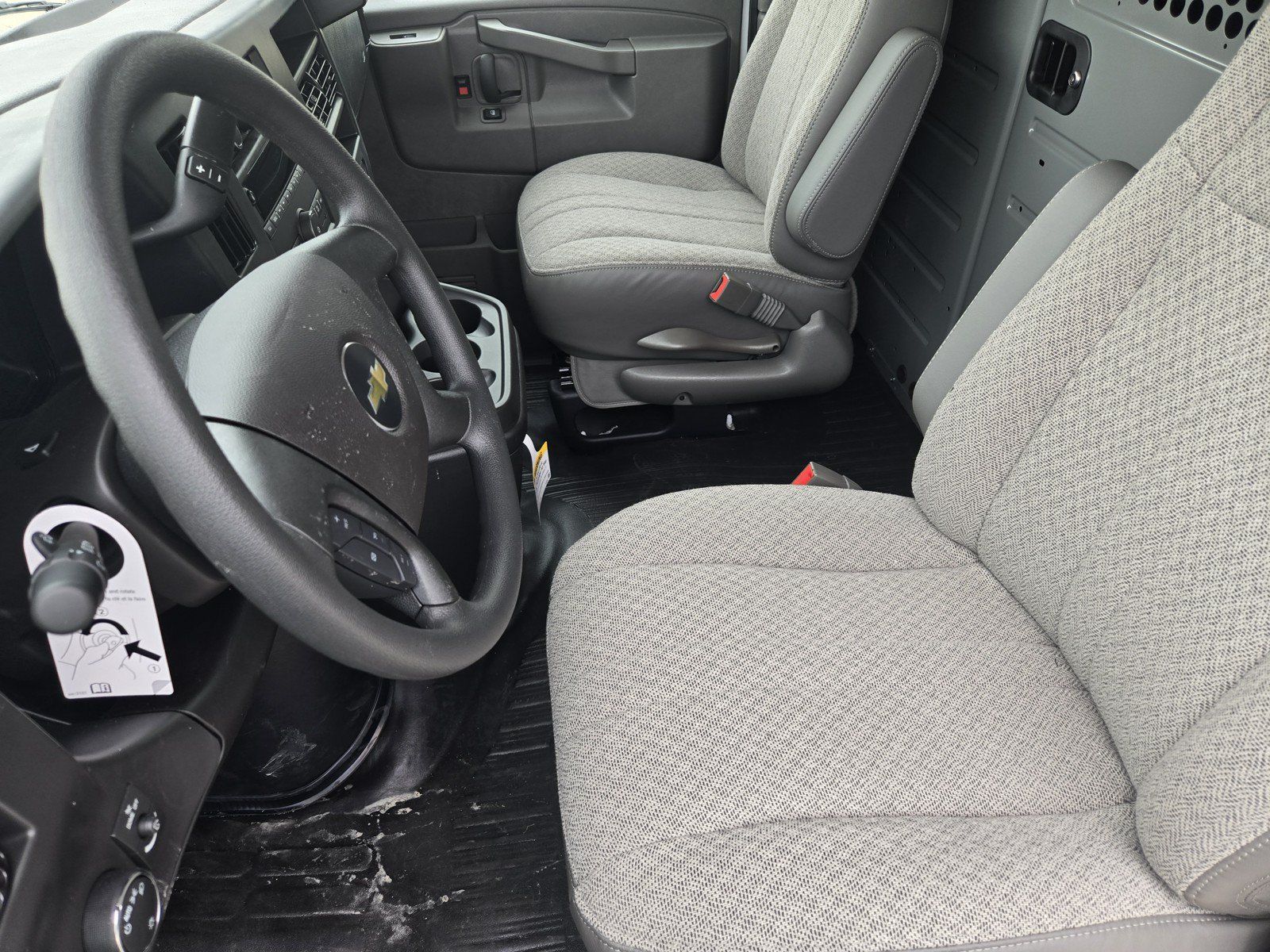 New 2025 Chevrolet Express 2500 w/ Driver Convenience Package RWD image 9