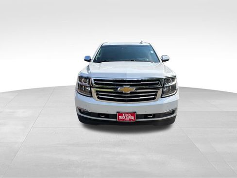 Used 2017 Chevrolet Suburban Premier AWD/4WD image 8