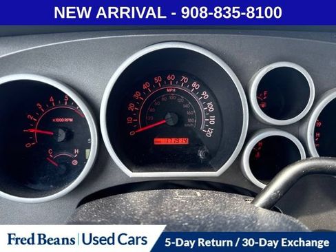 Used 2010 Toyota Tundra 4x4 Double Cab image 10