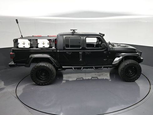 Used 2020 Jeep Gladiator Overland AWD/4WD image 37