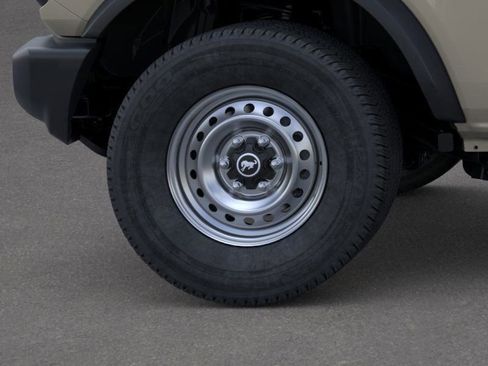 New 2026 Ford Bronco 4-Door AWD/4WD image 42