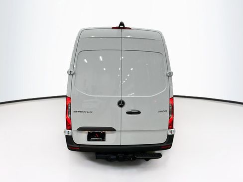 Used 2026 Mercedes-Benz Sprinter 2500 image 7