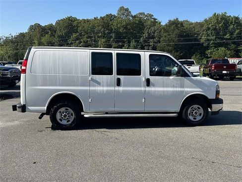 Used 2023 GMC Savana 2500 w/ Driver Convenience Package image 33