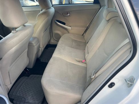 Used 2013 Toyota Prius Three FWD image 11