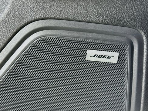 Certified 2020 Porsche Macan AWD/4WD image 12