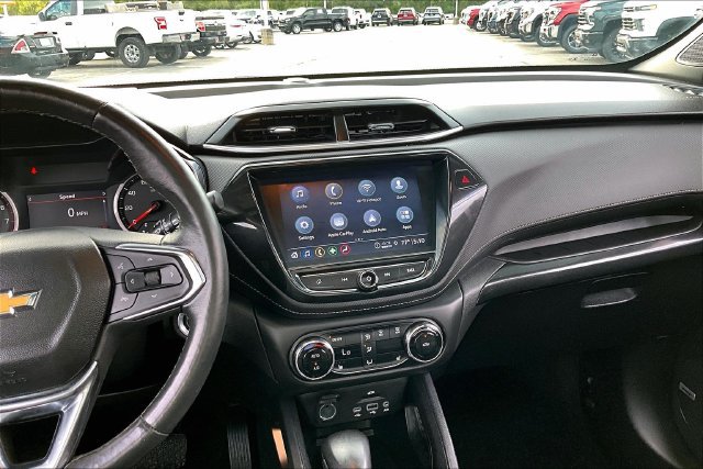 Used 2023 Chevrolet TrailBlazer ACTIV w/ Sun and Liftgate Package AWD/4WD image 9