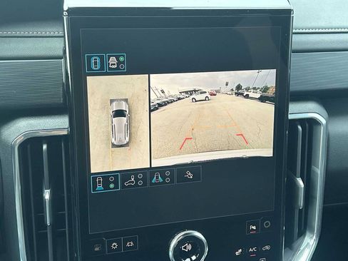 New 2026 GMC Acadia Elevation w/ Black Edition AWD/4WD image 15