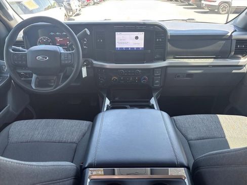 Used 2024 Ford F250 XLT w/ FX4 Off-Road Package AWD/4WD image 4